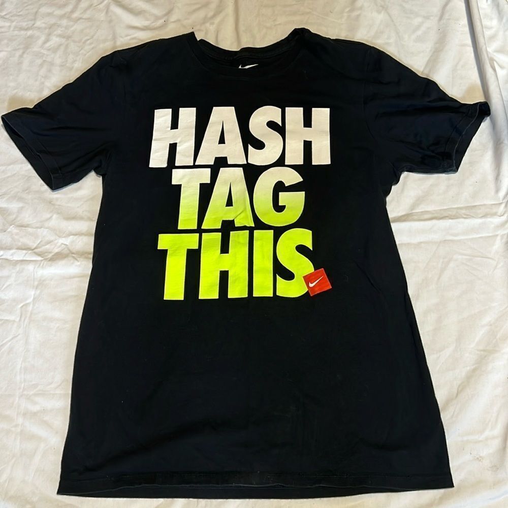 The Nike Tee Hashtag Shirt Men's Small Short Sleeve Black Athletic Cut